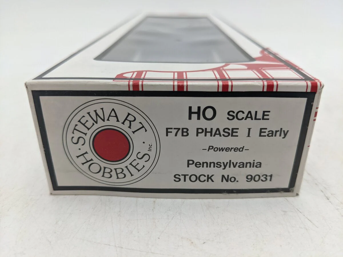 Stewart Hobbies 9031 HO Scale Pennsylvania F7B Phase I Early Powered Locomotive EX/Box - Image 7