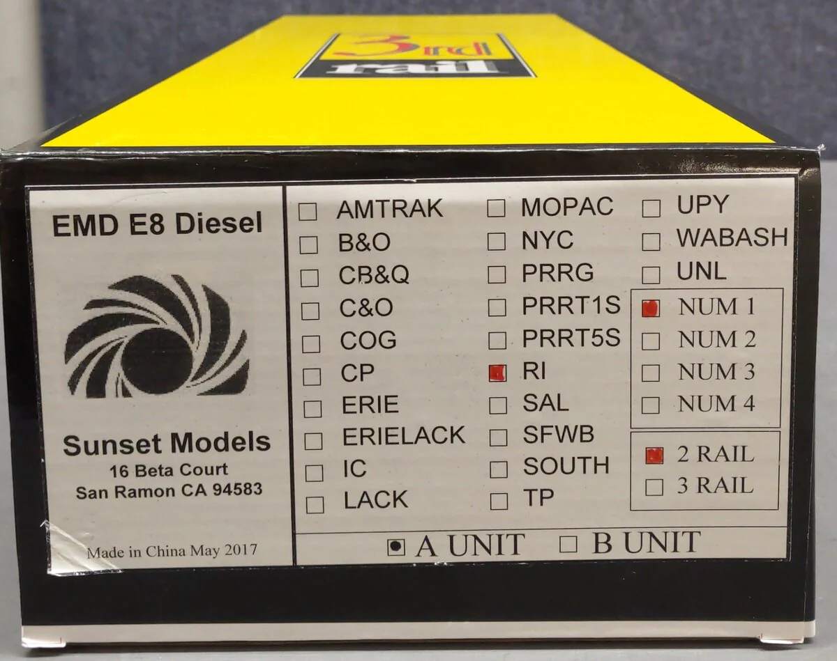 Sunset Models O Rock Island EMD E8 Diesel A Unit Diesel Locomotive #627 (2 Rail) LN/Box - Image 6