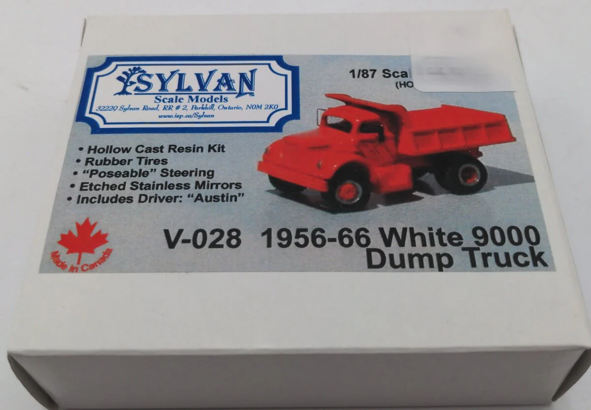Sylvan Scale Models V-028 HO 1956-66 WHITE 9000 Dump Truck Kit