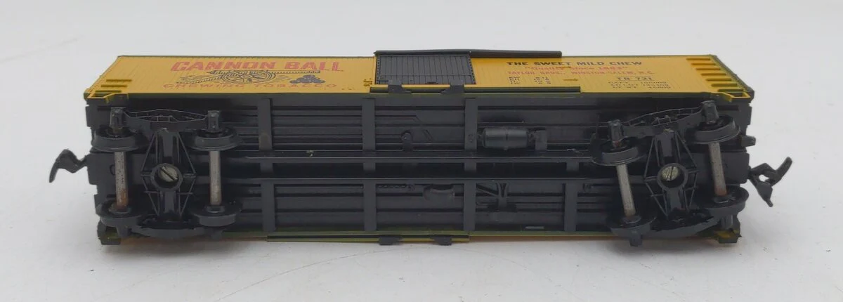 Train Miniature 2256 HO Tobacco Road Series "Cannon Ball" 40' Boxcar #721 LN - Image 4