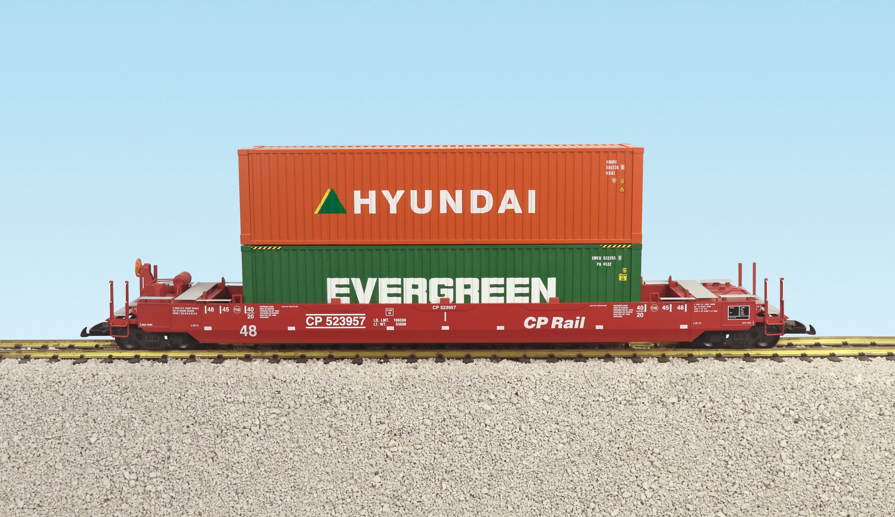 USA Trains R17123 G Canadian Pacific Intermodal Car with Containers #2