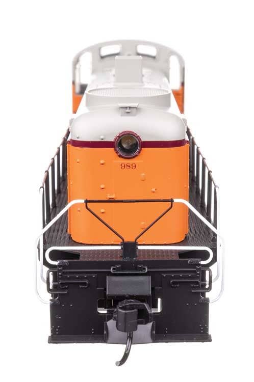 Walthers 910-10717 HO Milwaukee Road Alco RSC-2 Diesel Locomotive DC #989 - Image 4