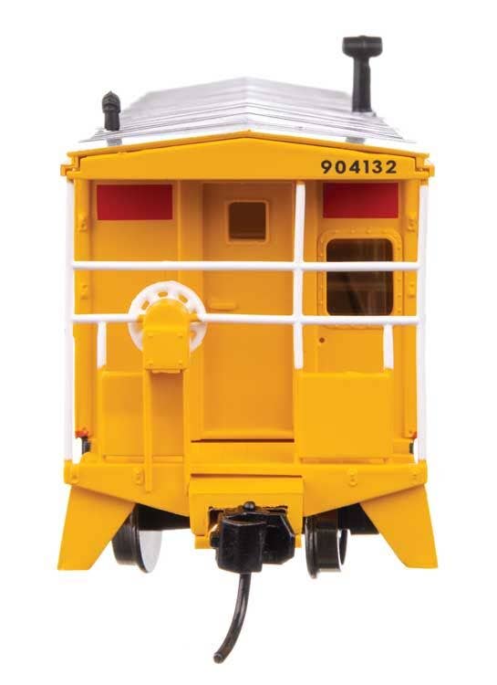 Walthers 910-8672 HO C&O International Bay Window Caboose Ready to Run #904132 - Image 3