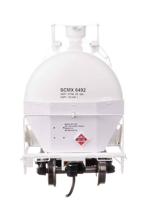 Walthers 920-100780 HO SCMX 55' Trinity Modified 30,145-Gal Tank Car RTR #6492 - Image 4