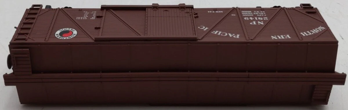 Walthers 932-2123 HO 40' Wood Boxcar w/ Grain Doors LN/Box - Image 3