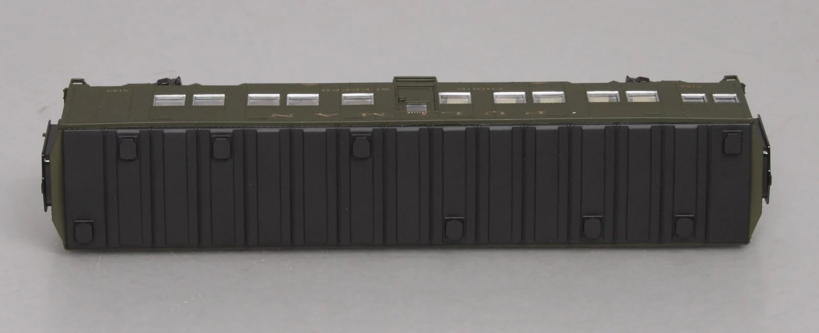 Walthers 932-4151 HO Scale Pullman PS Troop Sleeper Car LN/Box - Image 10