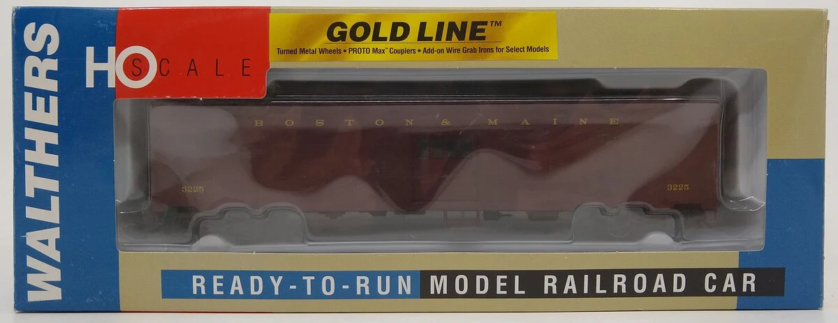 Walthers 932-4170 HO Scale Boston & Maine Troop Sleeper Express Car #3225 LN/Box - Image 3