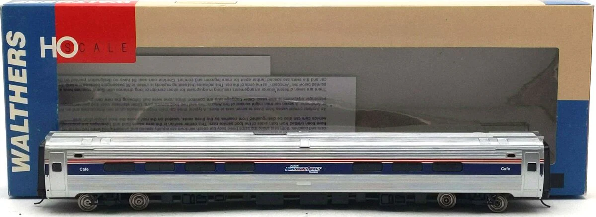 Walthers 932-6005 HO Amtrak-Northeast 85' Amfleet Coach LN/Box