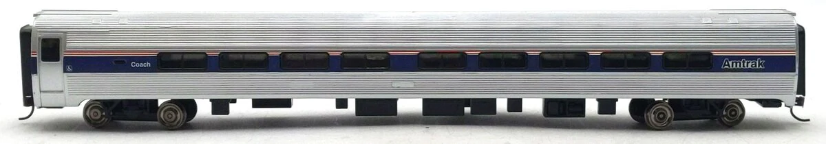 Walthers 932-6015 HO Scale Amtrak-Northeast Direct 85' Amfleet Café Car LN/Box - Image 2