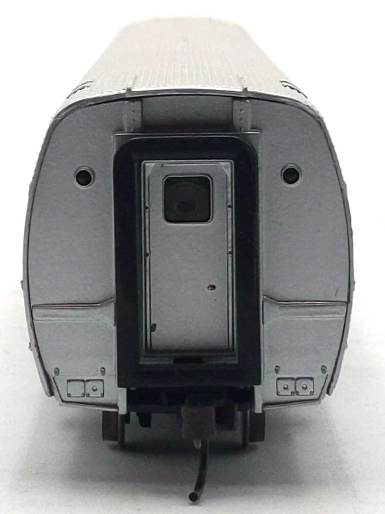 Walthers 932-6015 HO Scale Amtrak-Northeast Direct 85' Amfleet Café Car LN/Box - Image 3