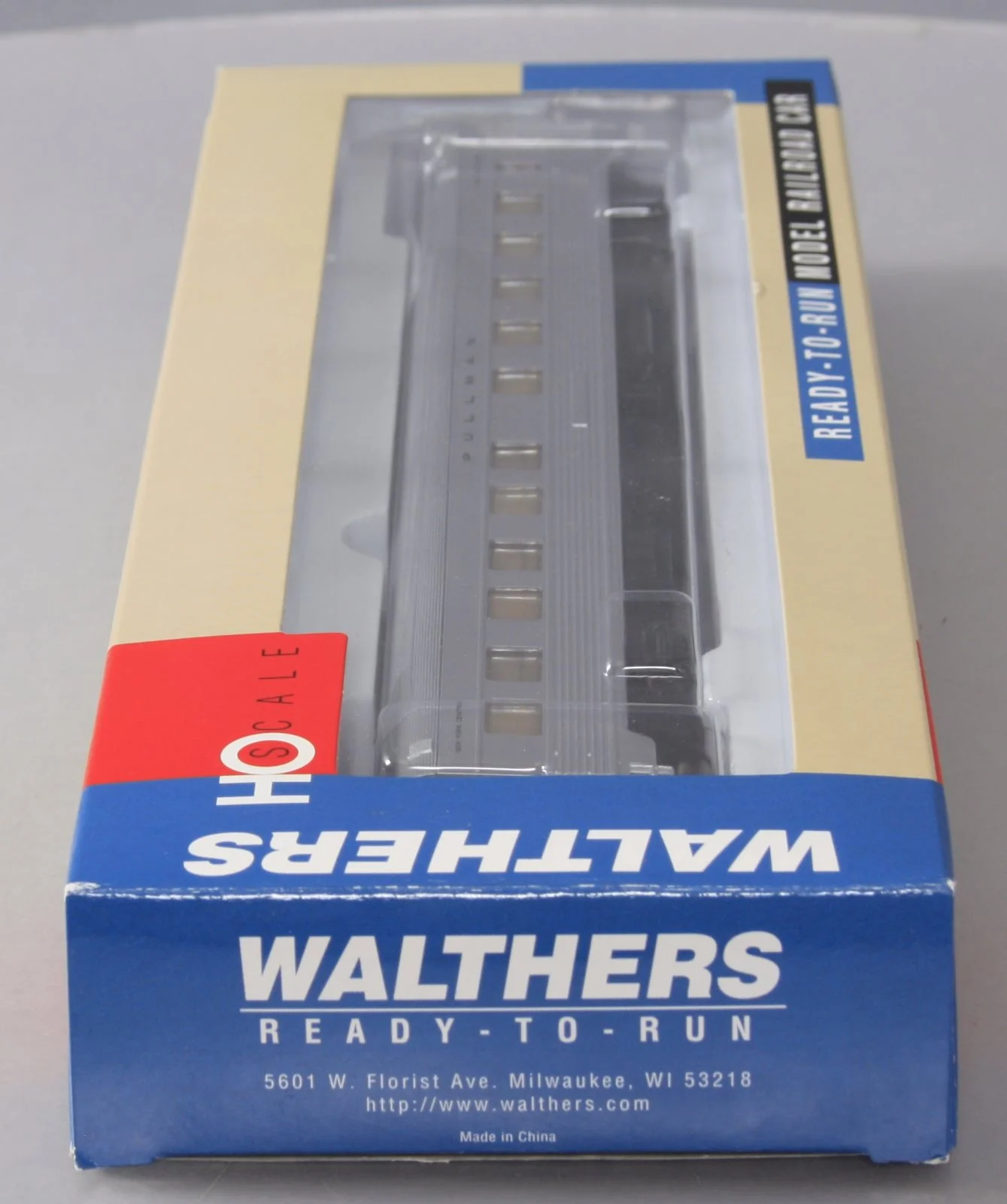 Walthers 932-6348 HO Scale New York Central Budd 10-6 Sleeper Car LN/Box - Image 6