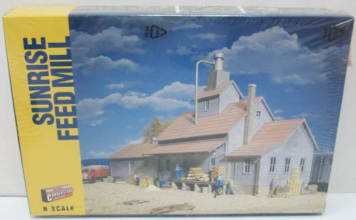 Walthers 933-3239 N Scale Sunrise Feed Mill Industrial Building Kit LN/Box