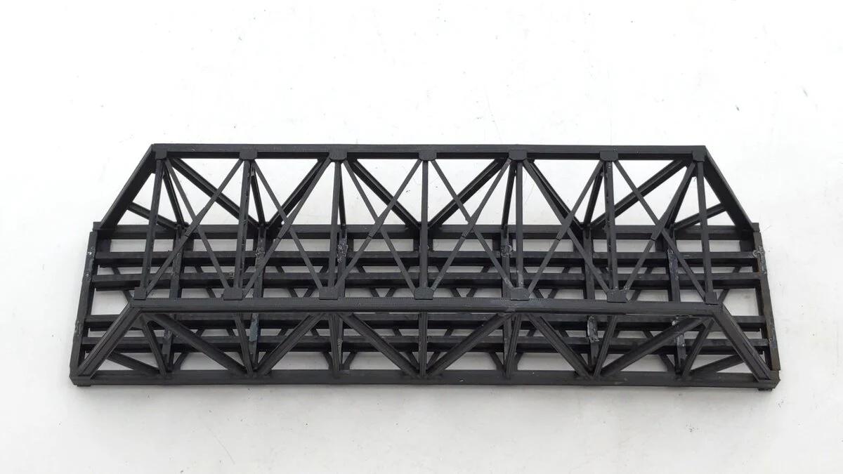 Walthers 933-3242 N Scale CornerStone Series Double Track Truss Bridge EX