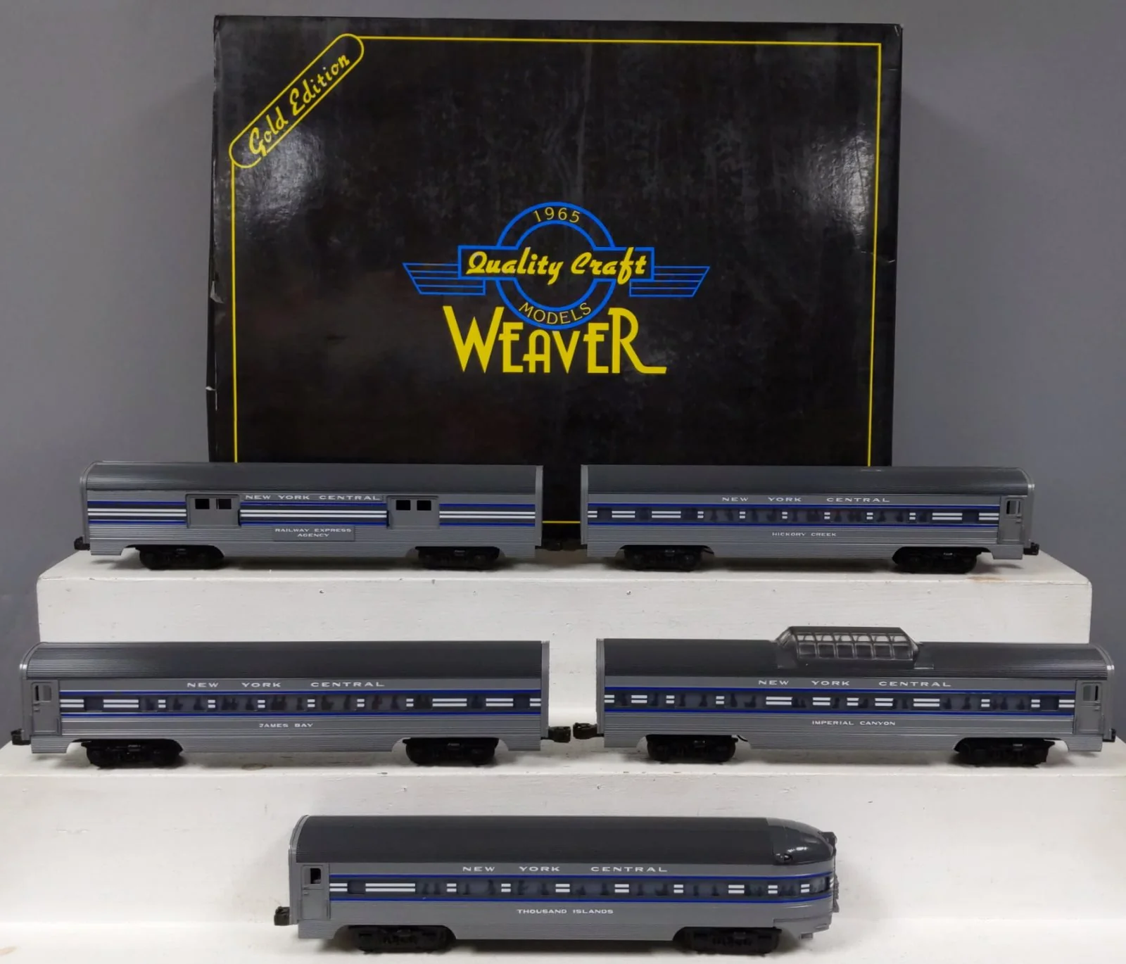 Weaver New York Central 5-Car Aluminum Passenger Set (3Rail) LN/Box