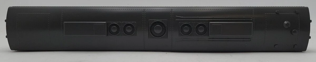 Weaver O 2-Rail New York Central EMD E-8 (Two Tone Gray) B Diesel Locomotive LN/Box - Image 3