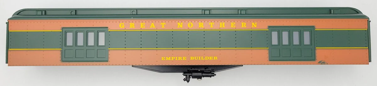 Williams 43352-4 Great Northern Empire Builder Baggage Passenger Car Shell/Frame - Image 2