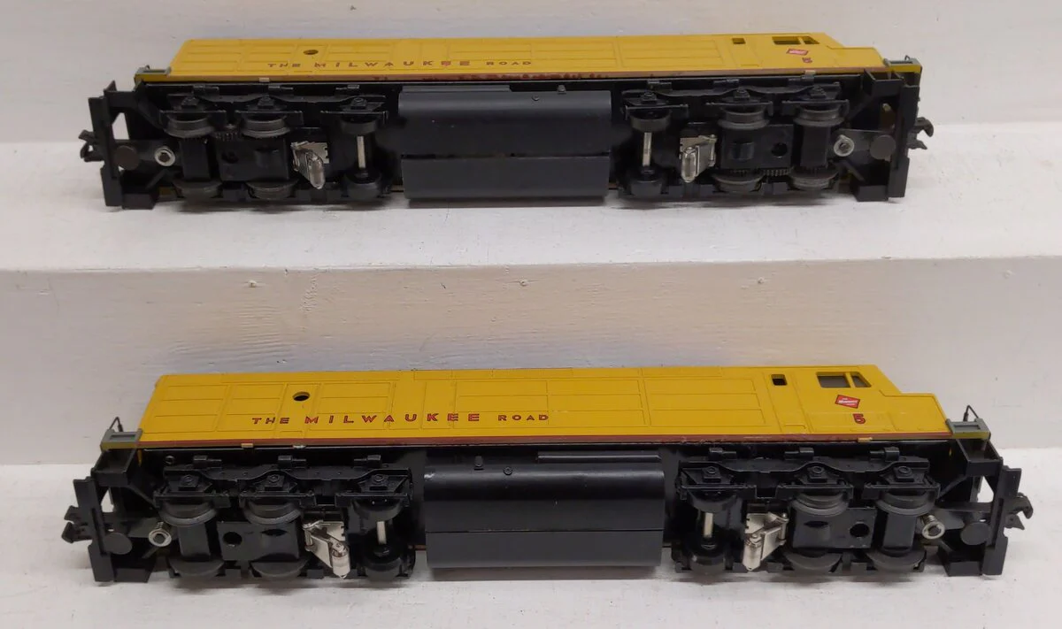 Williams O Scale Milwaukee Road Diesel Locomotive #5 Set LN - Image 3