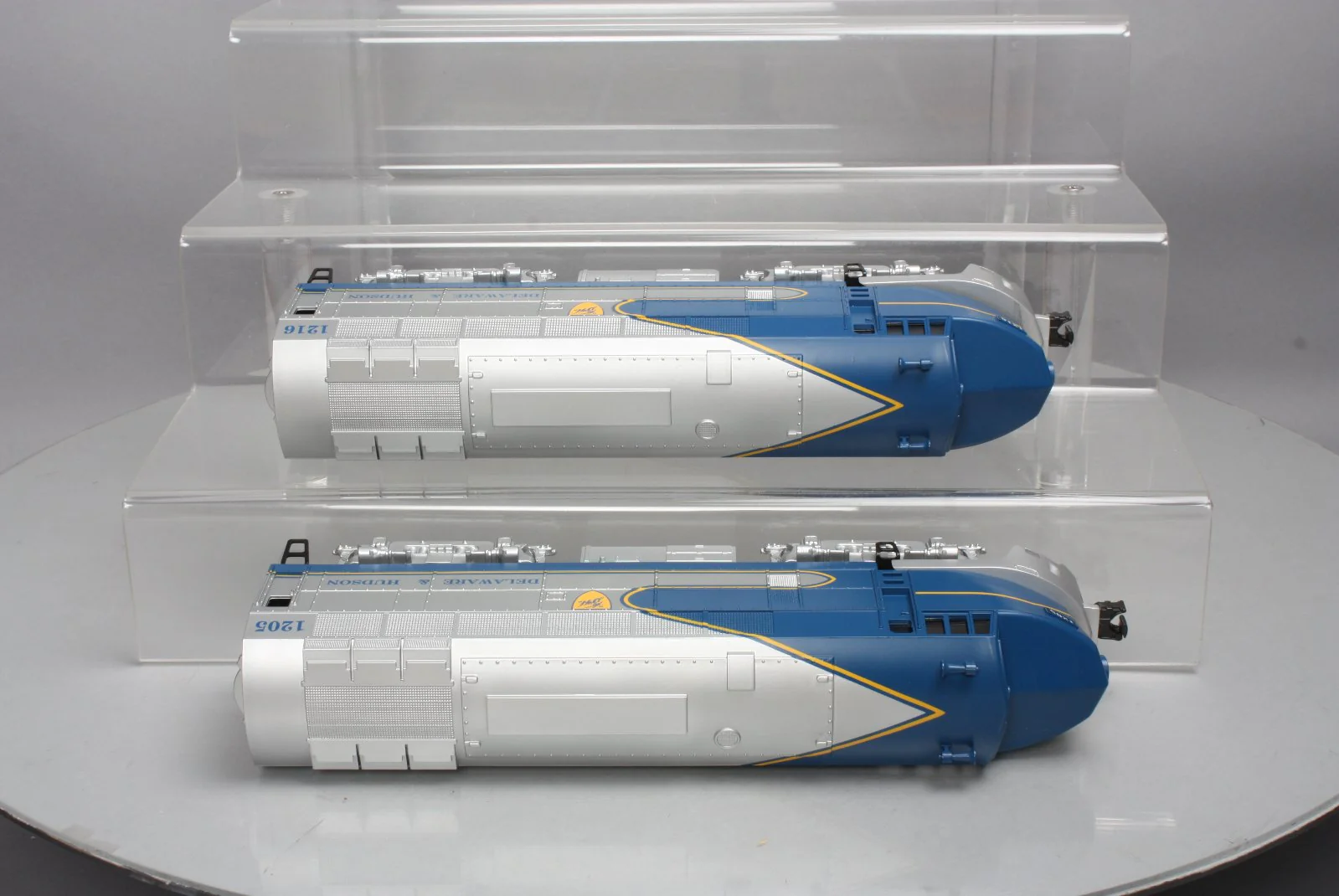Williams SN-201 D&H Baldwin Shark Locomotive AA Set MT/Box - Image 4