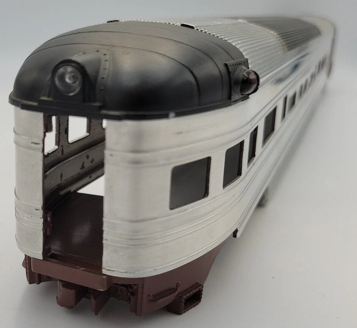 Williams WM-210 O Pennsylvania RR 'Broadway Limited' 80' Observation Car Shell - Image 6