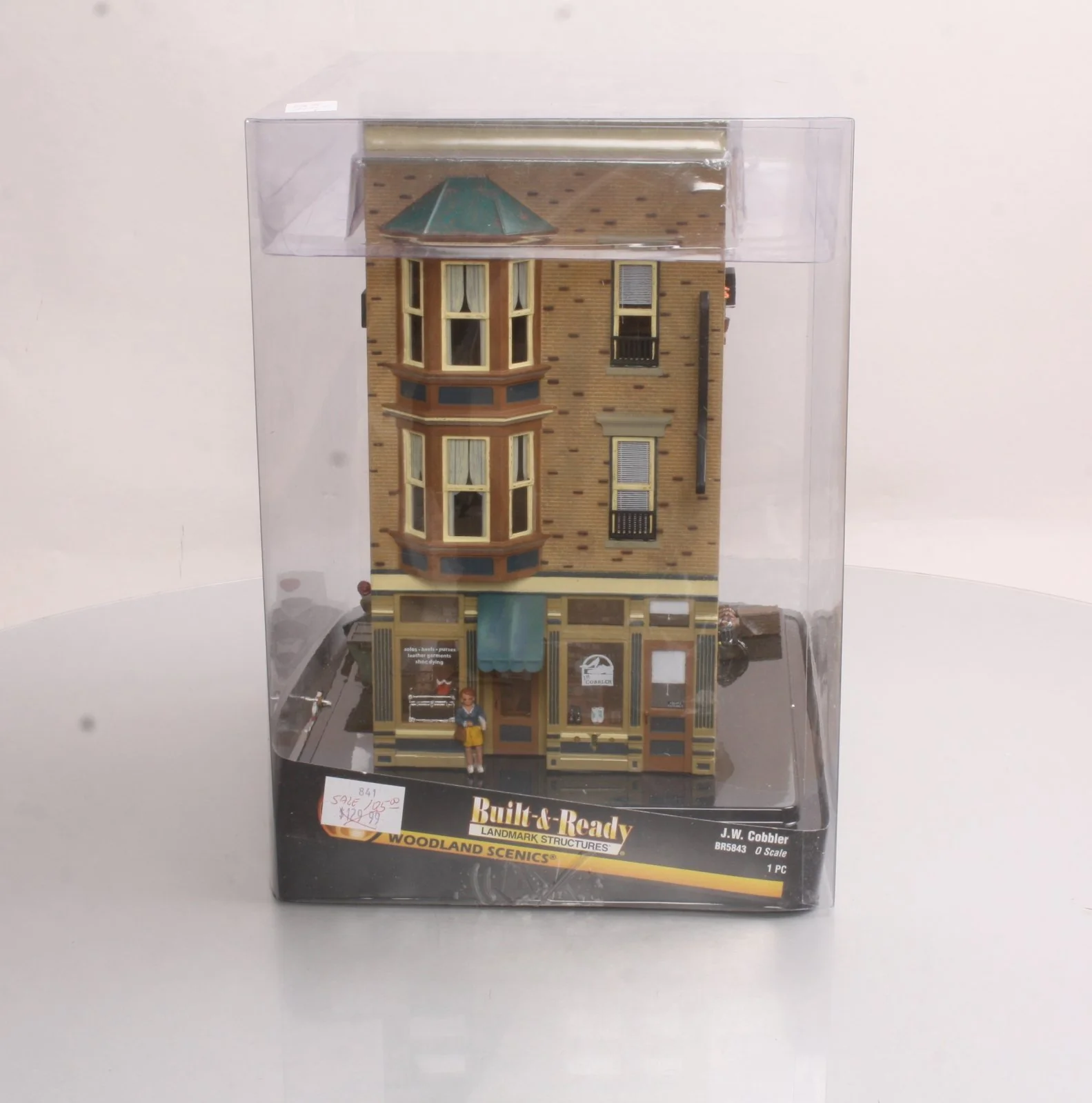 Woodland Scenics BR5843 O Scale Built-&-Ready J.W. Cobbler Building LN/Box