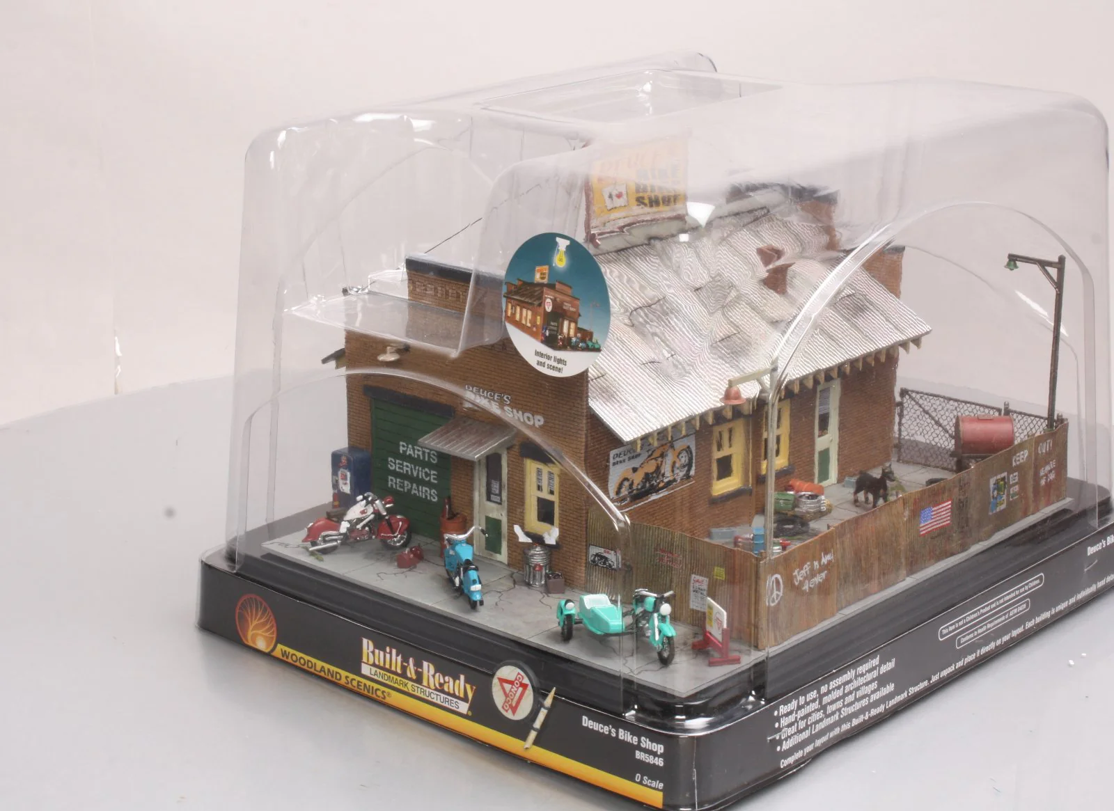 Woodland Scenics BR5846 O Built-&-Ready Deuce's Bike Shop Building LN/Box - Image 4