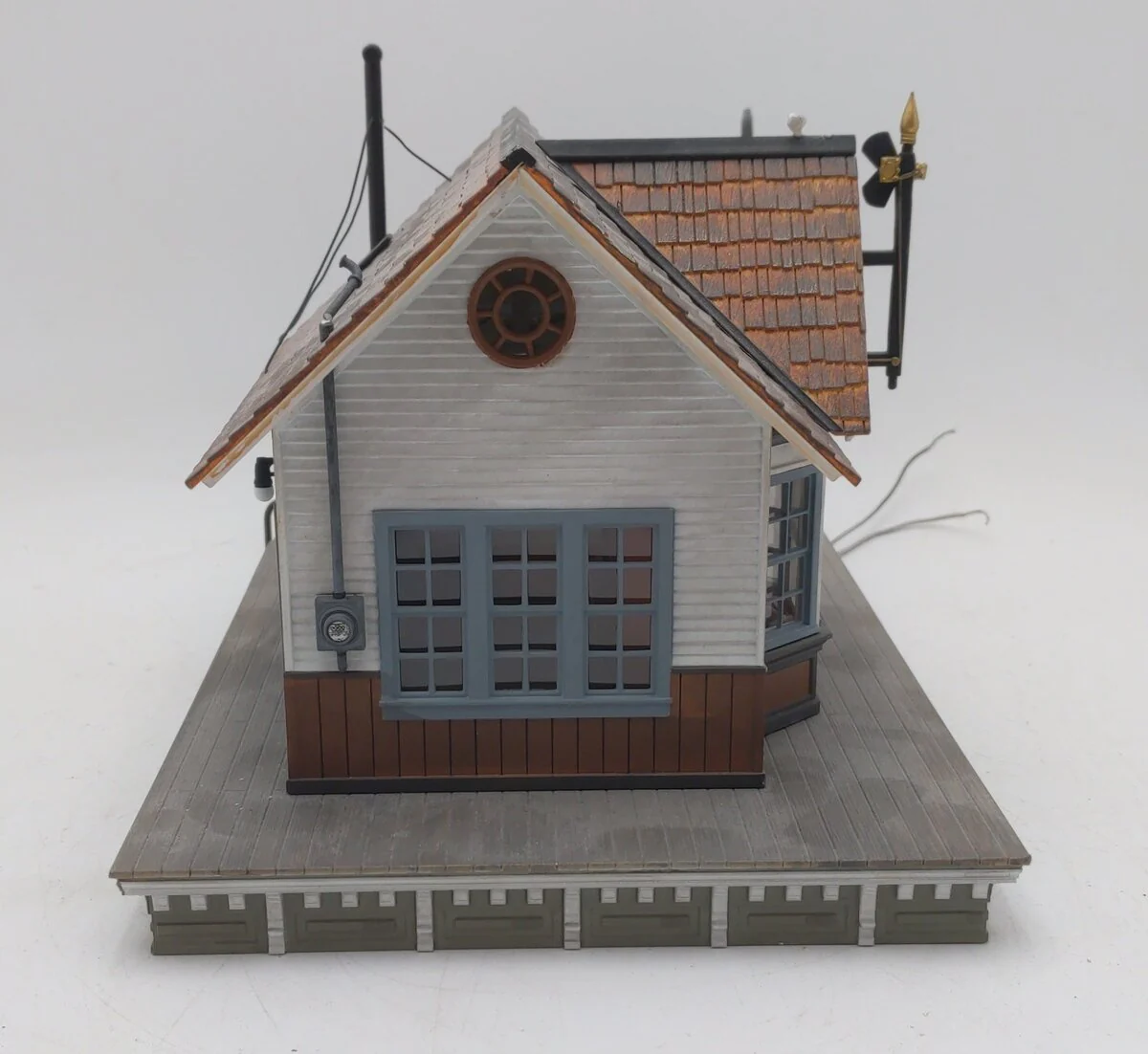 Woodland Scenics BR5852 O Built-&-Ready Linn Creek Depot Building VG - Image 4